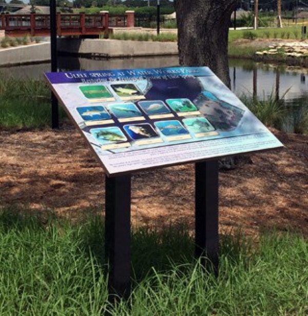 outdoor interpretive signs